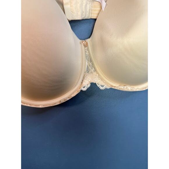 Auden Bra Women's Size 42DD Lightly Lined Strapless Bra Detachable Straps Nude - Picture 3 of 7